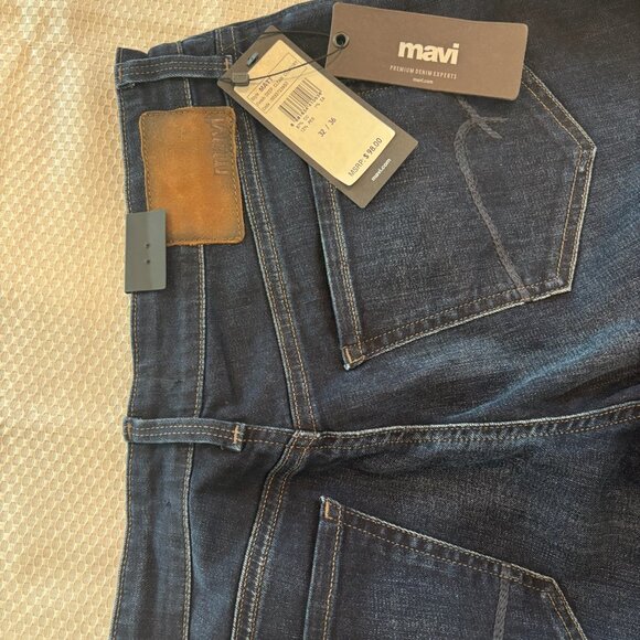 Mavi - Matt Relaxed Straight Leg - 32W 35L - Deep Clean Comfort - (Inv 133) - Picture 6 of 7
